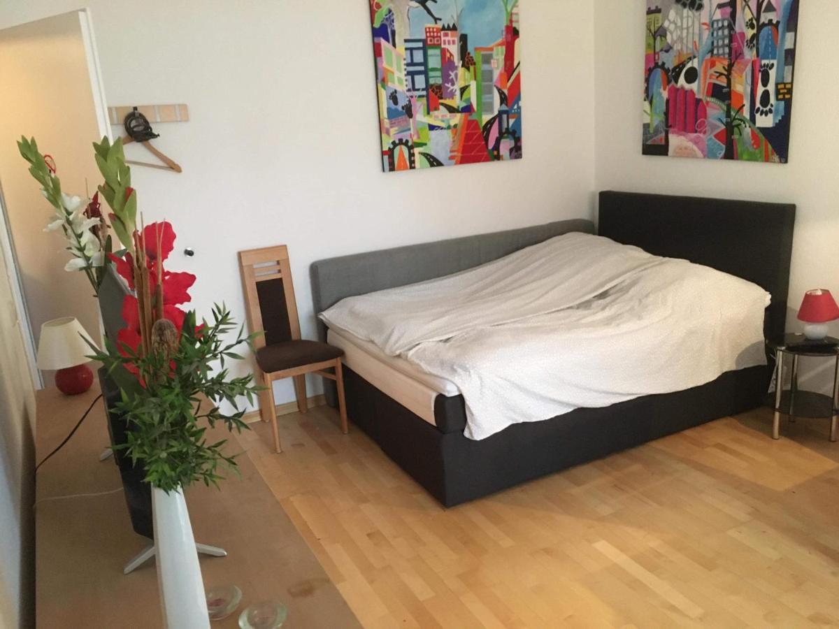 1-Zimmer-Apartment Mitten Im Friedrichshain Berlin Eksteriør billede